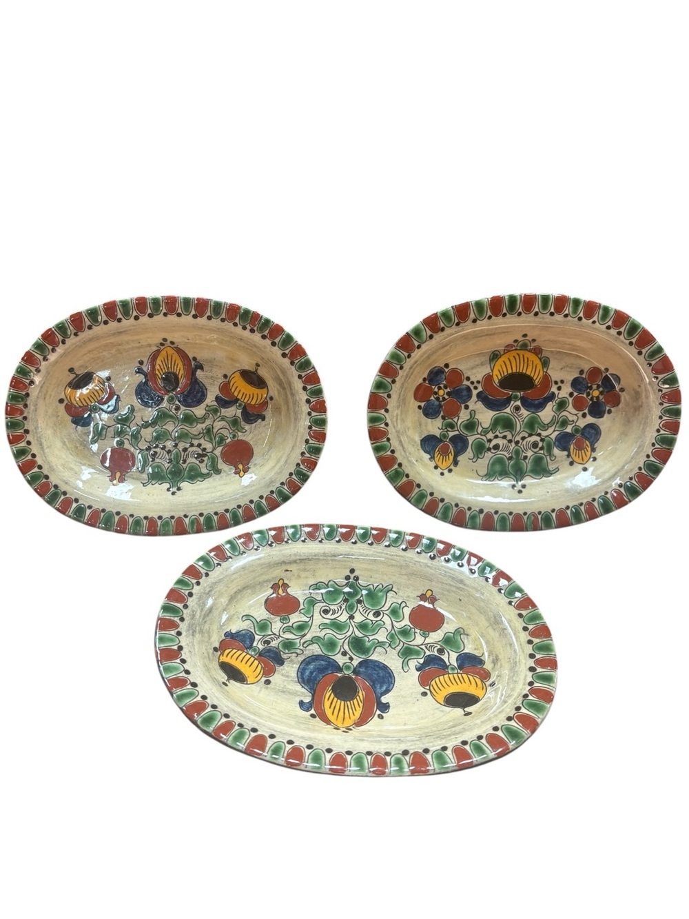 Vintage Spanish Talavera Plates Handpainted Pottery Redware Lot of 3 Folk Art